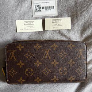 Louis Vuitton Zippy Wallet Monogram